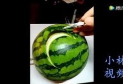 吃哈密瓜的花样视频播放,花样视频教你玩转夏日美味
