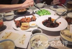 酒店二楼吃瓜事件视频,一场意外引发的社交风波