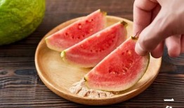 海南人吃瓜撒盐视频大全,吃瓜撒盐，解锁夏日美味新姿势