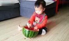 吃瓜钦州父女视频,温馨日常引发网友热议