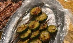 美女吃烤茄瓜视频,美女大秀烤茄瓜绝技，视觉与味蕾的双重盛宴