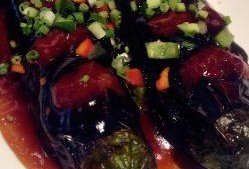 南京美食博主吃瓜视频,跟随博主吃瓜视频解锁地道风味