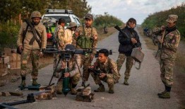 缅甸内战吃瓜现场视频,战火纷飞下的吃瓜现场