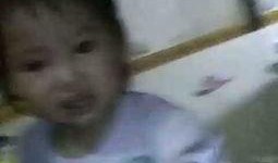 男子吃瓜吃到自己妹妹视频,意外发现妹妹的秘密