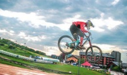 滑雪视频吃瓜在线观看,吃瓜群众在线围观滑雪盛宴