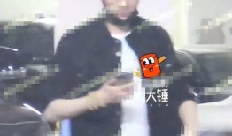 吃瓜渣男耍心眼视频