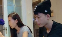 吃瓜小学生27秒视频在线观看,萌娃吃瓜瞬间萌翻网友