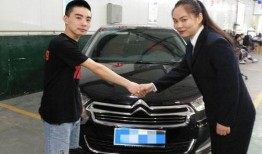 奥迪女销售员吃瓜视频,一瓜未平，又一瓜起！