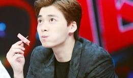 李易峰打碟吃瓜视频大全,揭秘明星幕后生活