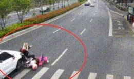 车祸吃瓜群众动画视频在线观看,吃瓜群众动画大揭秘！