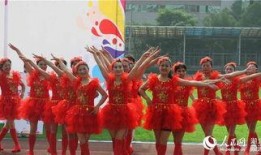 吃瓜群众广场舞视频教学,广场舞视频助力校园健身风潮