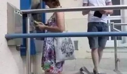 吃瓜抓狂的视频,揭秘网络视频背后的疯狂世界