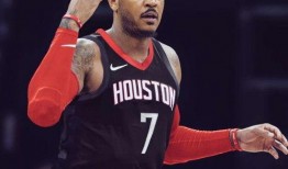 安东尼吃生瓜蛋糕视频,口感奇特引网友热议